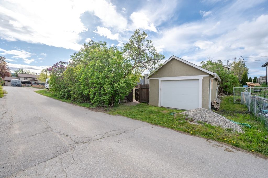 listing image 16519556933273797902