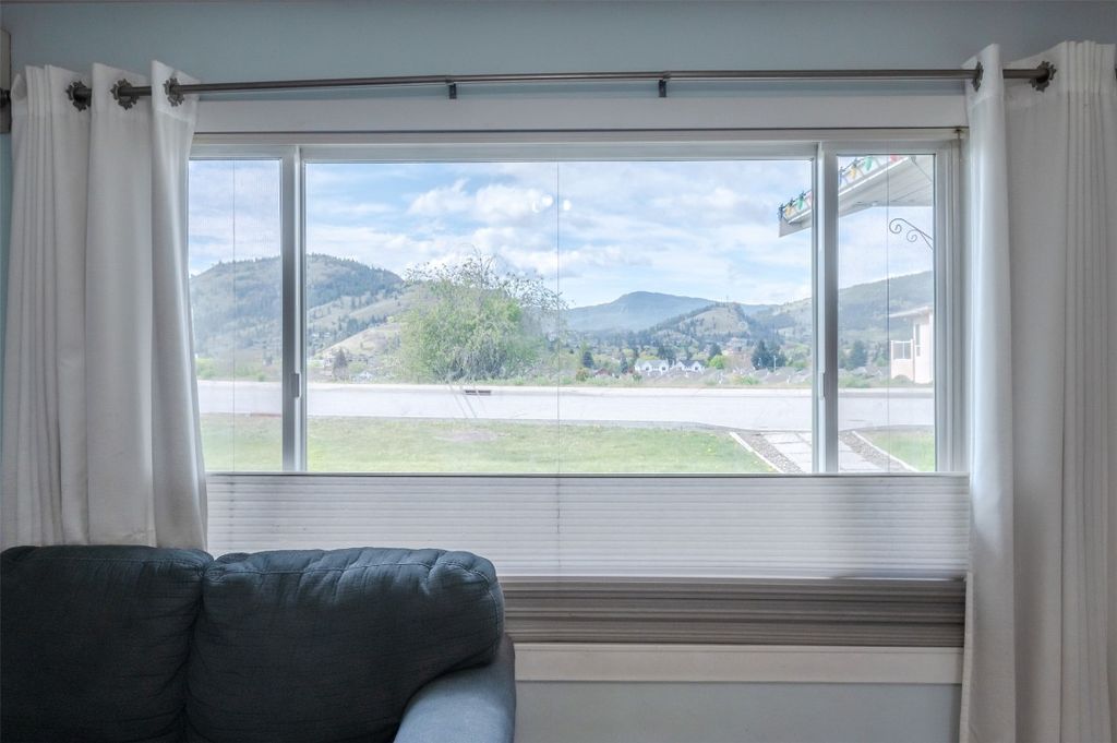 listing image 16519109614330350130