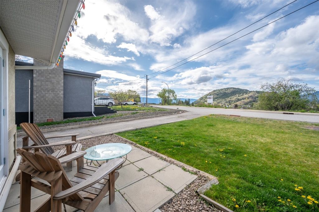 listing image 16518735623901799856
