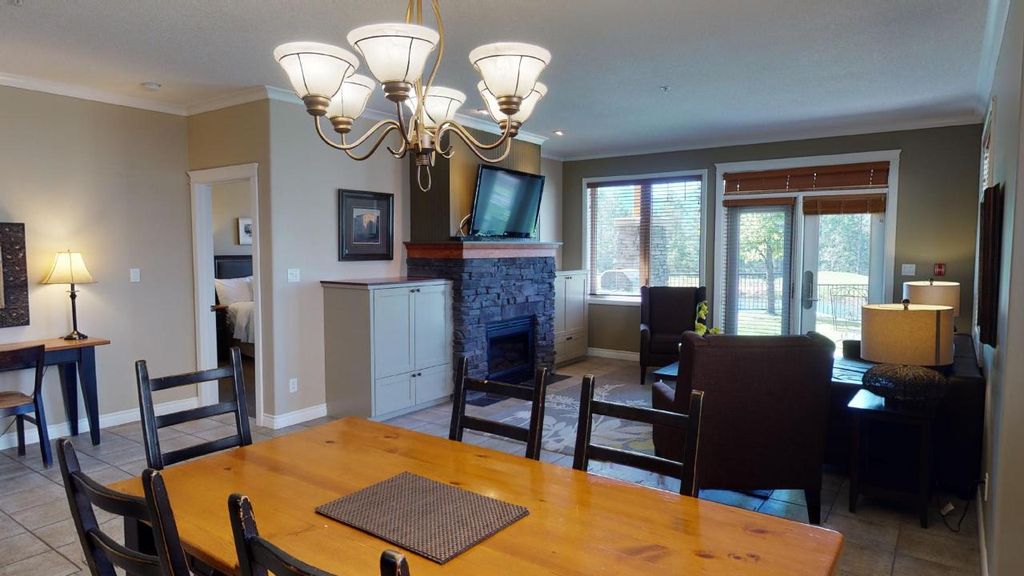 listing image 16514379107437512955