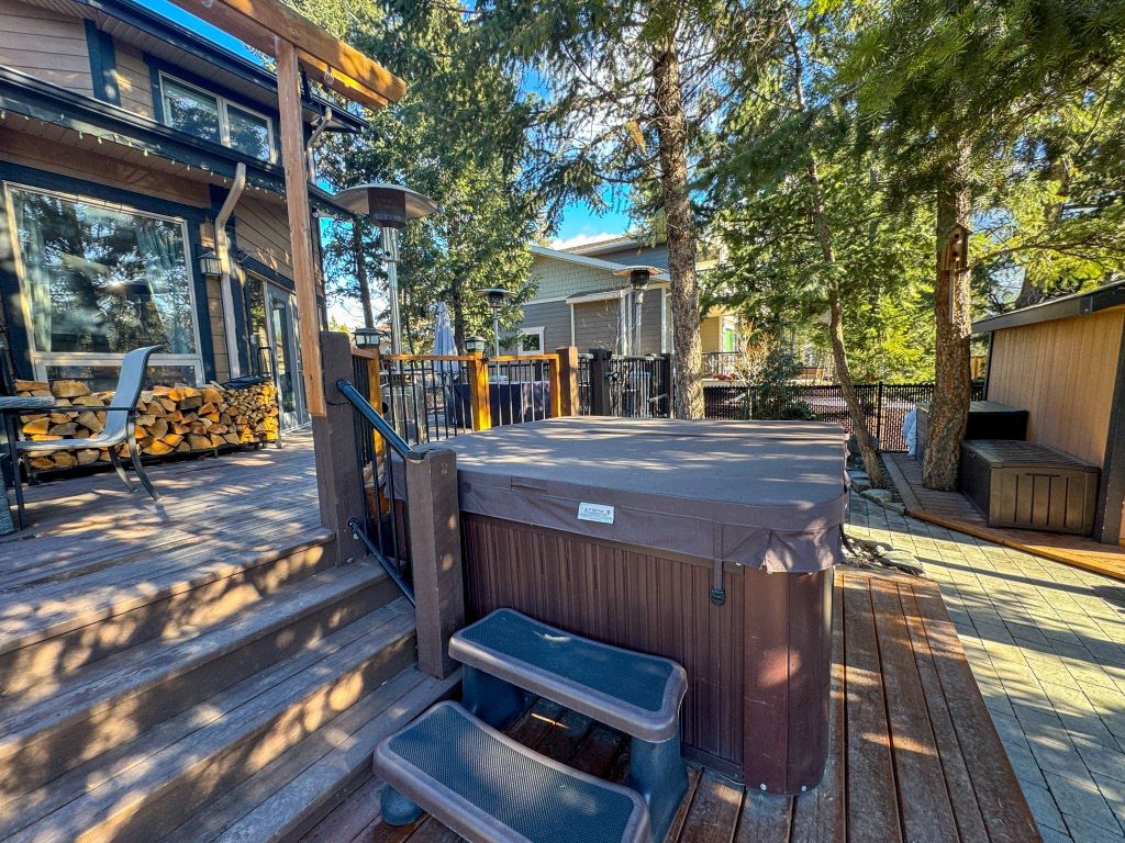 listing image 16518471598520079621