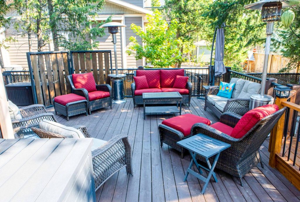 listing image 16519469405203674981
