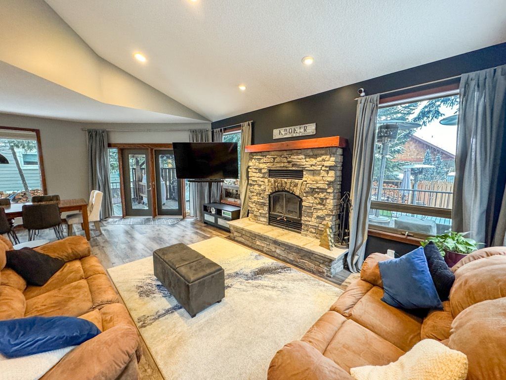 listing image 16510185467315562794