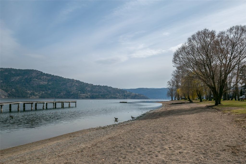 listing image 16515839627421070175