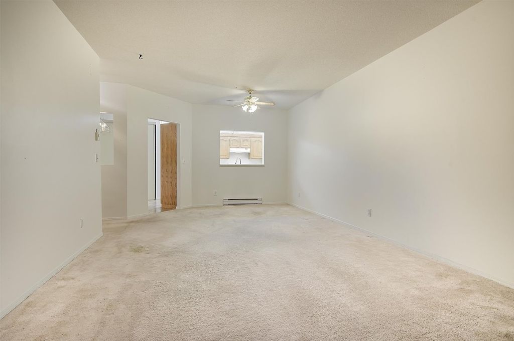 listing image 16518679940316031837