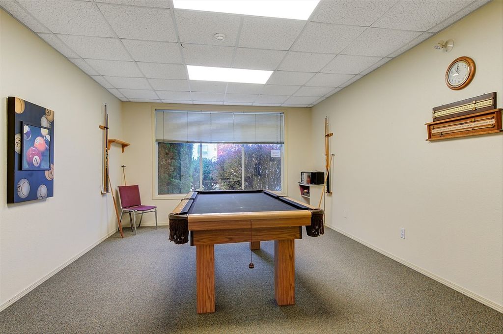 listing image 16519847200536178215