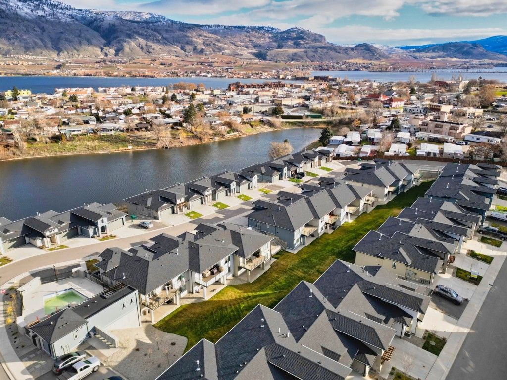listing image 16513767922814986015