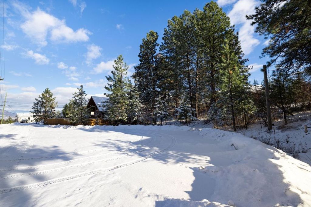 listing image 16510760858085983760