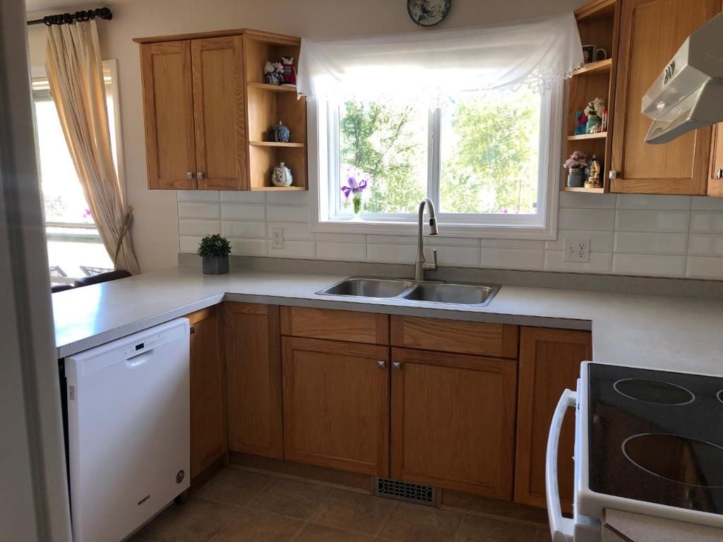 listing image 16516615619722550761