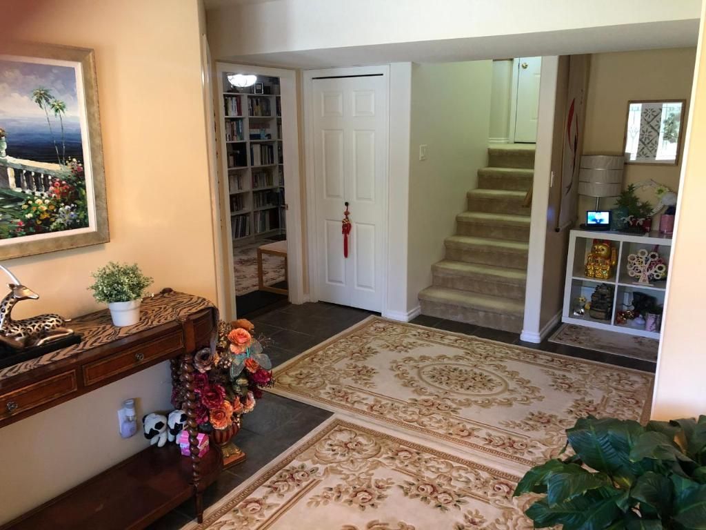 listing image 16516942195216139662