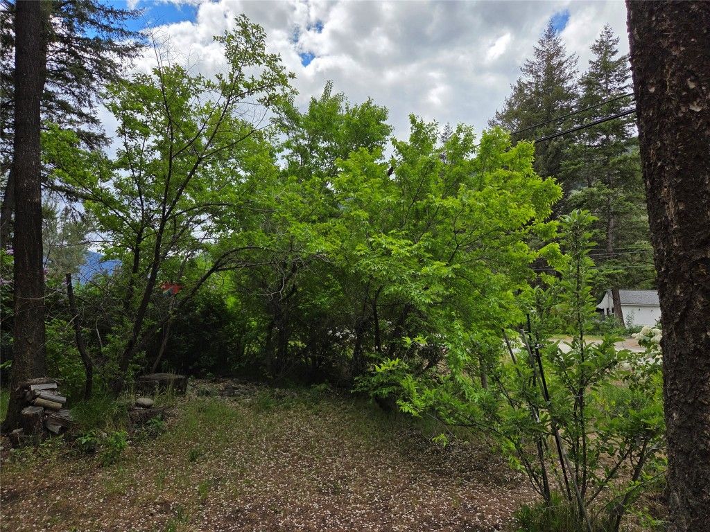 listing image 16514861074581474417