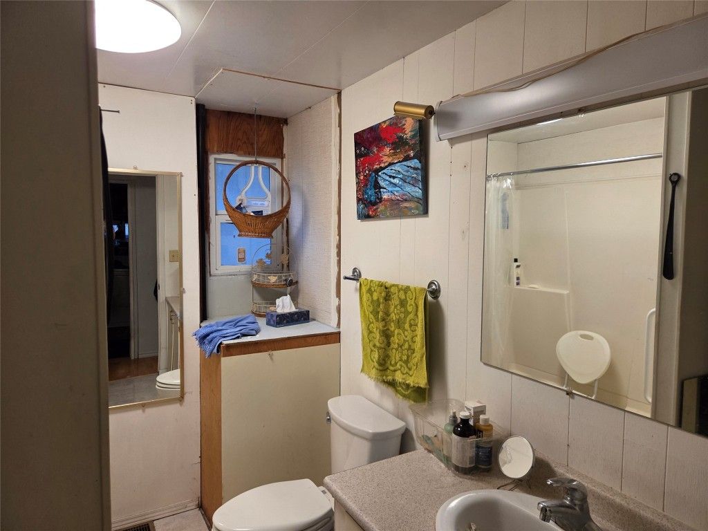 listing image 16514399076080499537