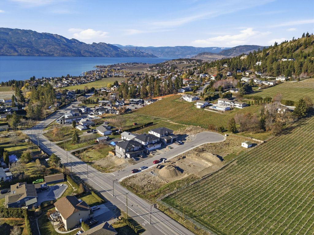 listing image 16512110551304937694