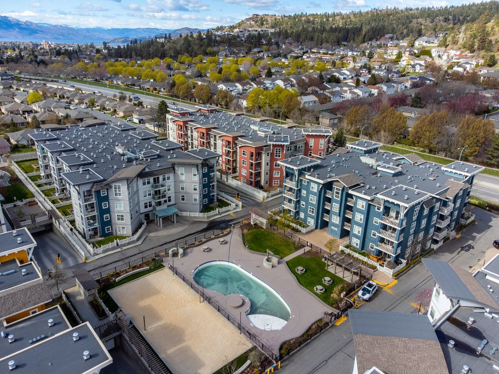 listing image 16516888099167238335