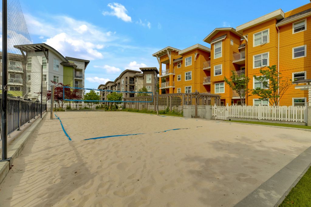 listing image 16515922159367508625