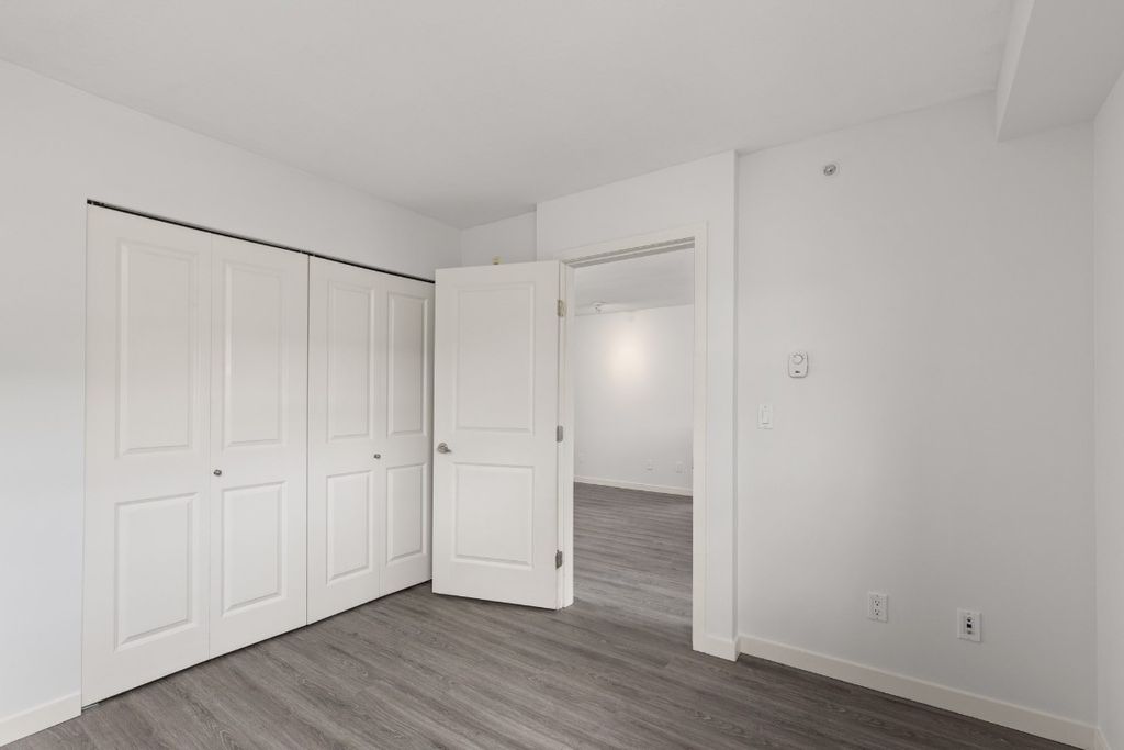 listing image 16510173223817247861