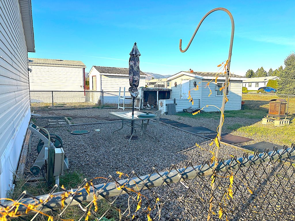 listing image 16514205912044263826