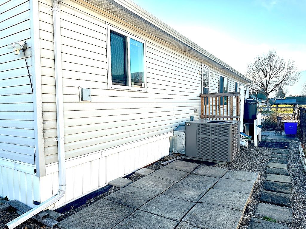 listing image 16514499769124123253