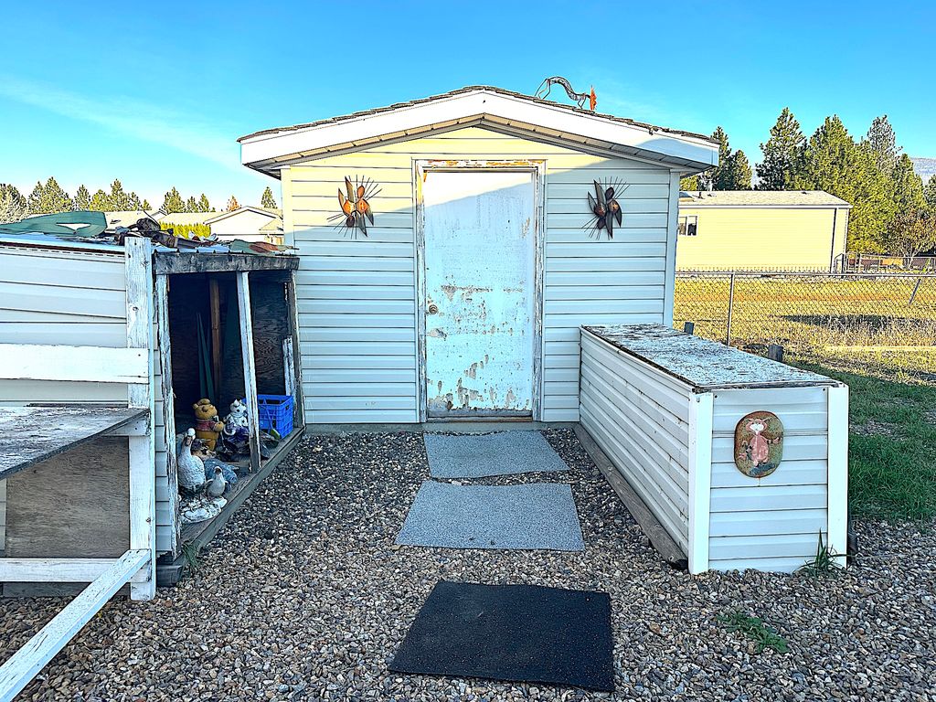 listing image 16516764952737575881