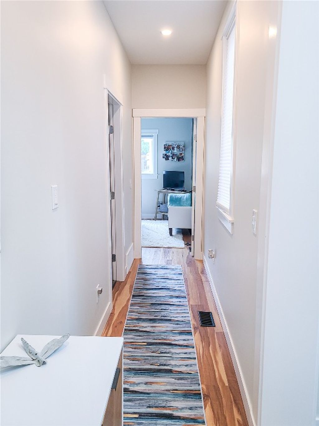 listing image 16519894267504121864