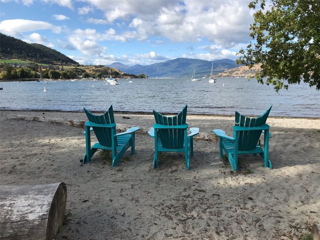 listing image 16517567992833184102