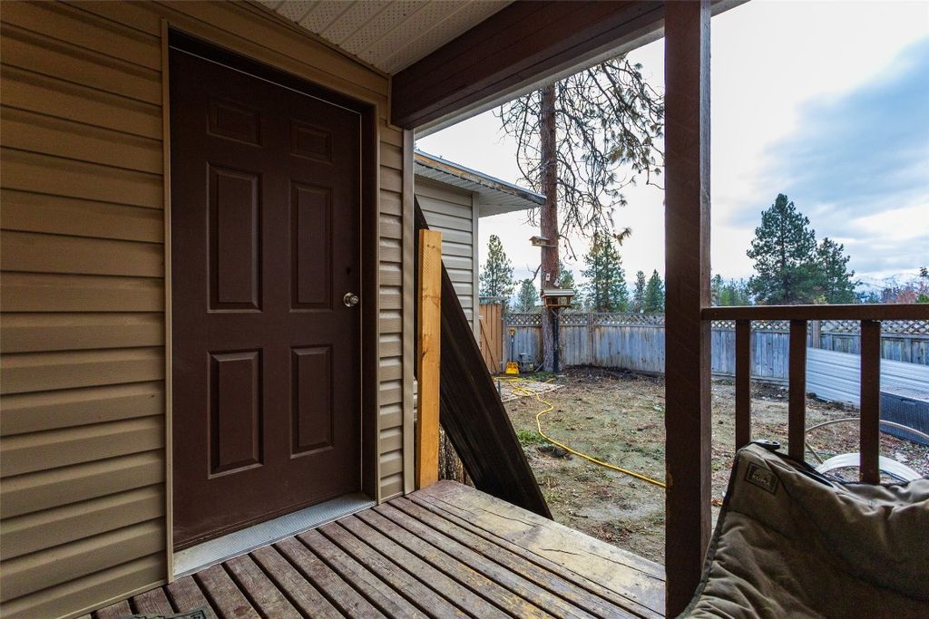 listing image 16516850188831867431