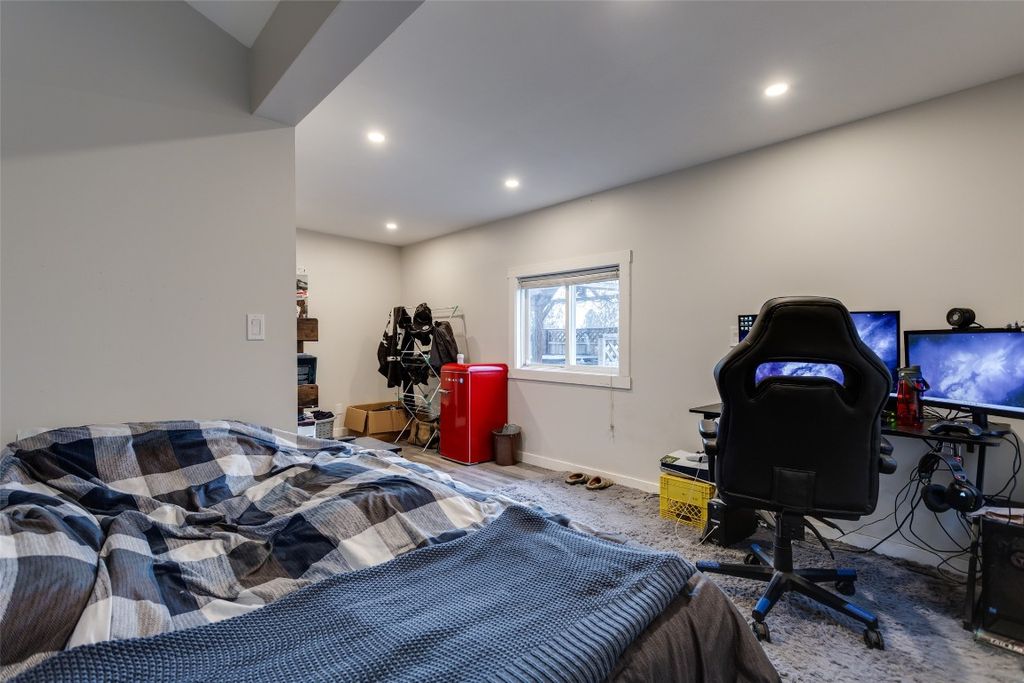 listing image 16510954158505584346