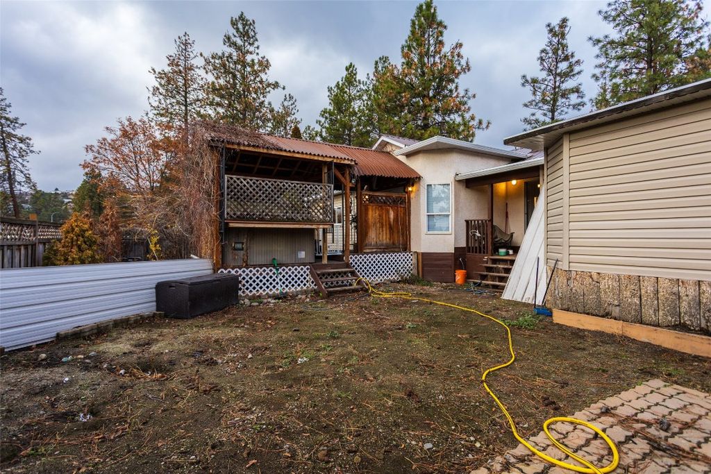 listing image 16519624885908942575