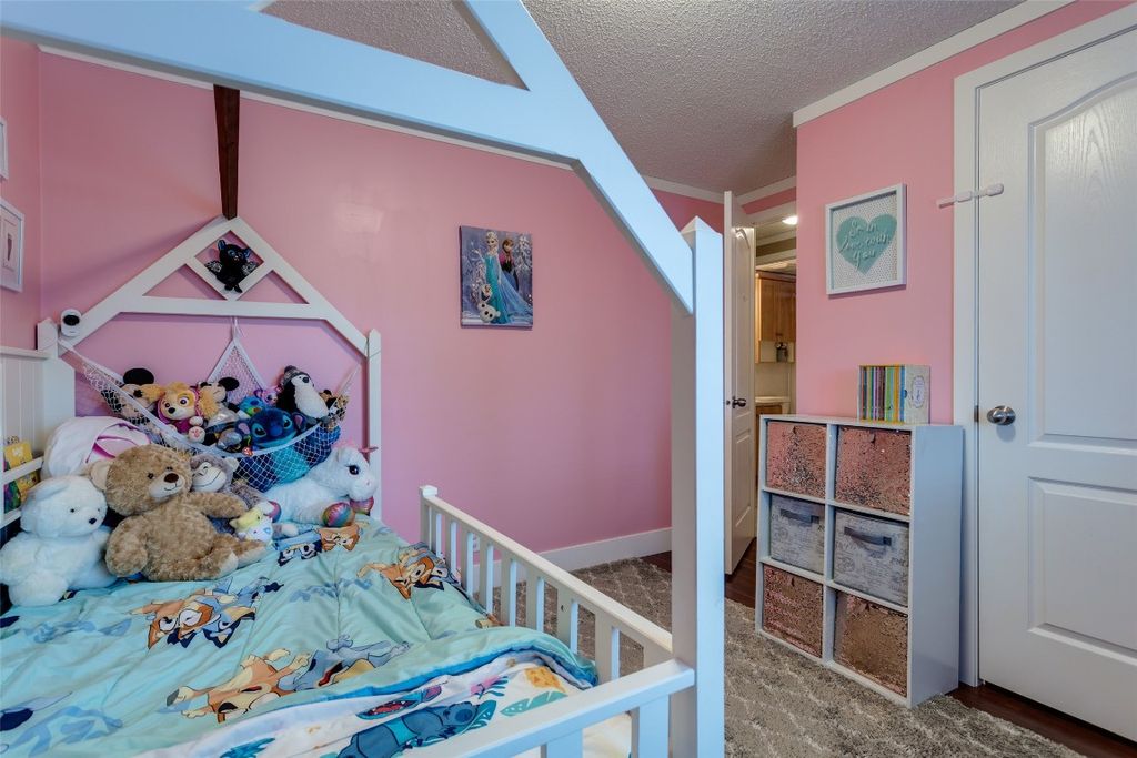 listing image 16519143036218877140