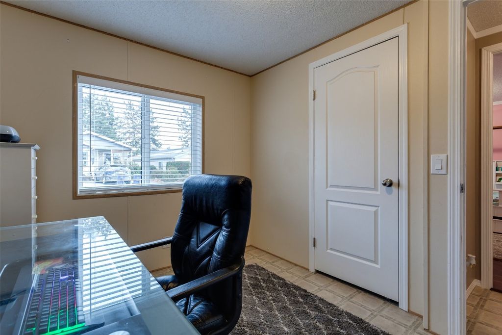 listing image 16510045024278780800