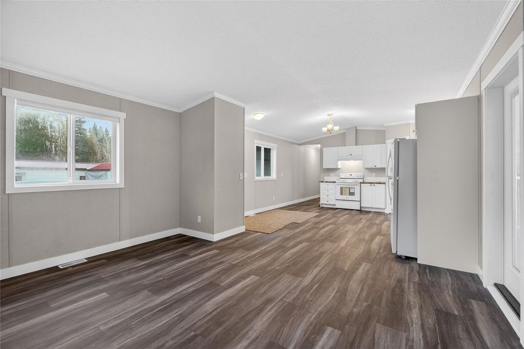 listing image 16515297824021429149