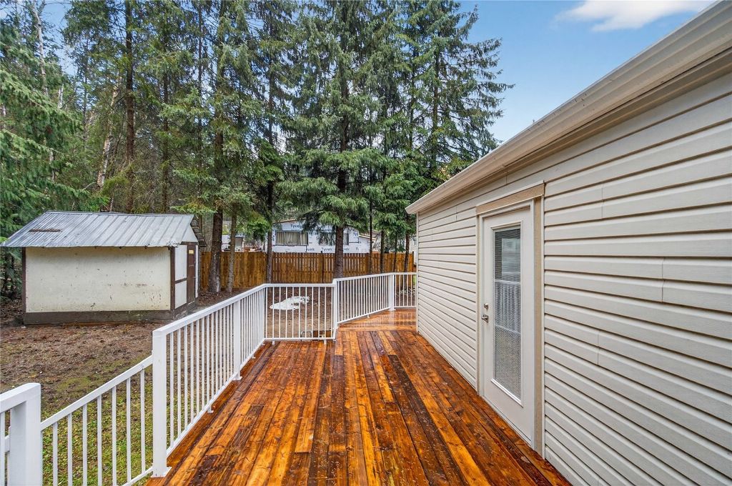 listing image 16518697342385151777