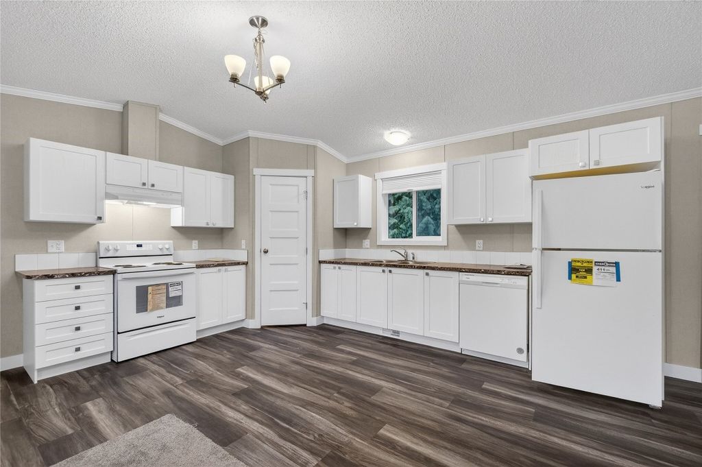 listing image 16515309338247033658