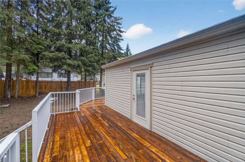 listing image 16514616967086888354