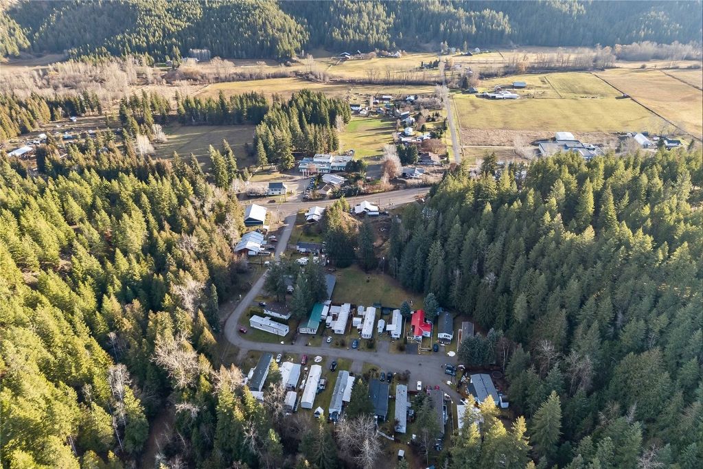 listing image 16517725369538181338