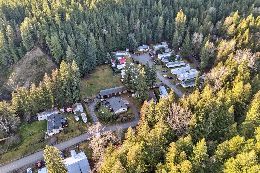 listing image 16513901994499440163