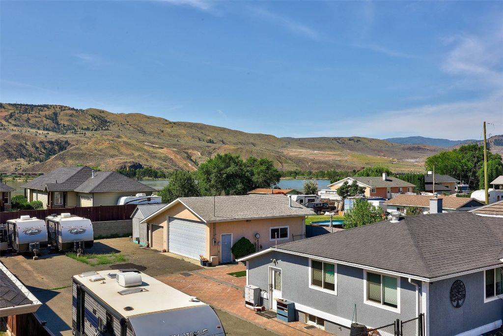 listing image 16513755462038559816