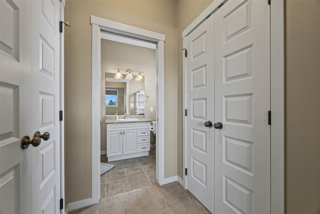 listing image 16514210157676227721