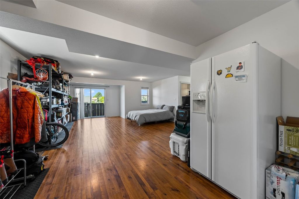 listing image 16514206082717522480