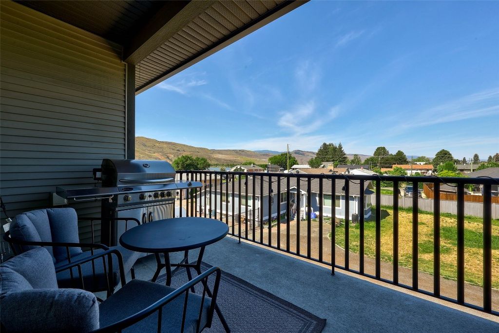 listing image 16512179325697216926