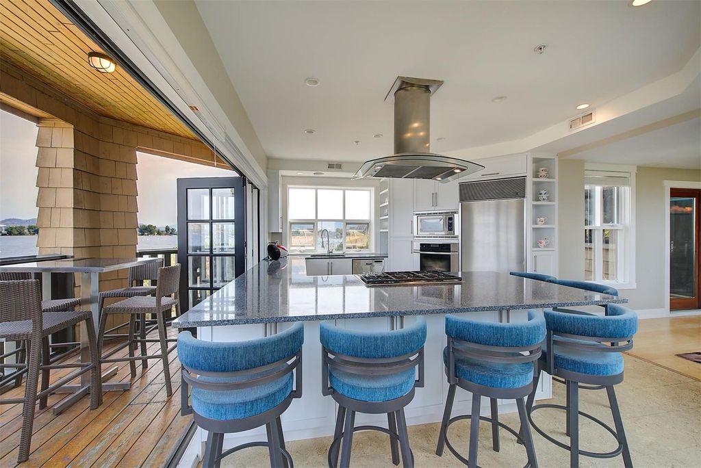 listing image 16512163946517765016