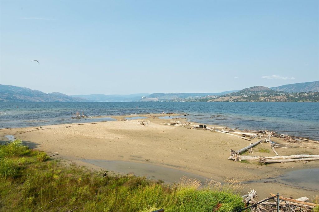 listing image 16512594747454283821