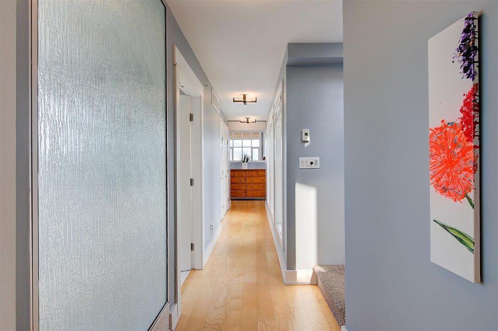listing image 16513726675650771322