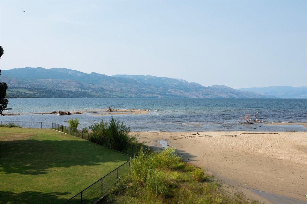 listing image 16512568003203327265