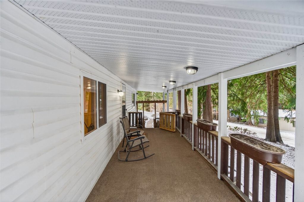 listing image 16512537840523967415