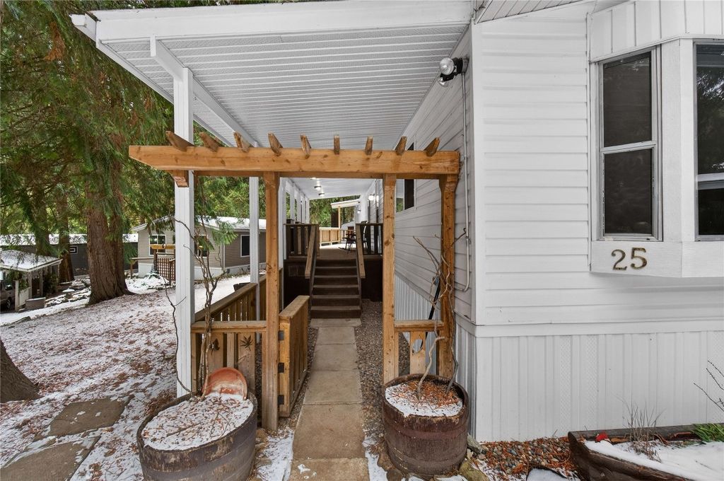 listing image 16516254733589110388