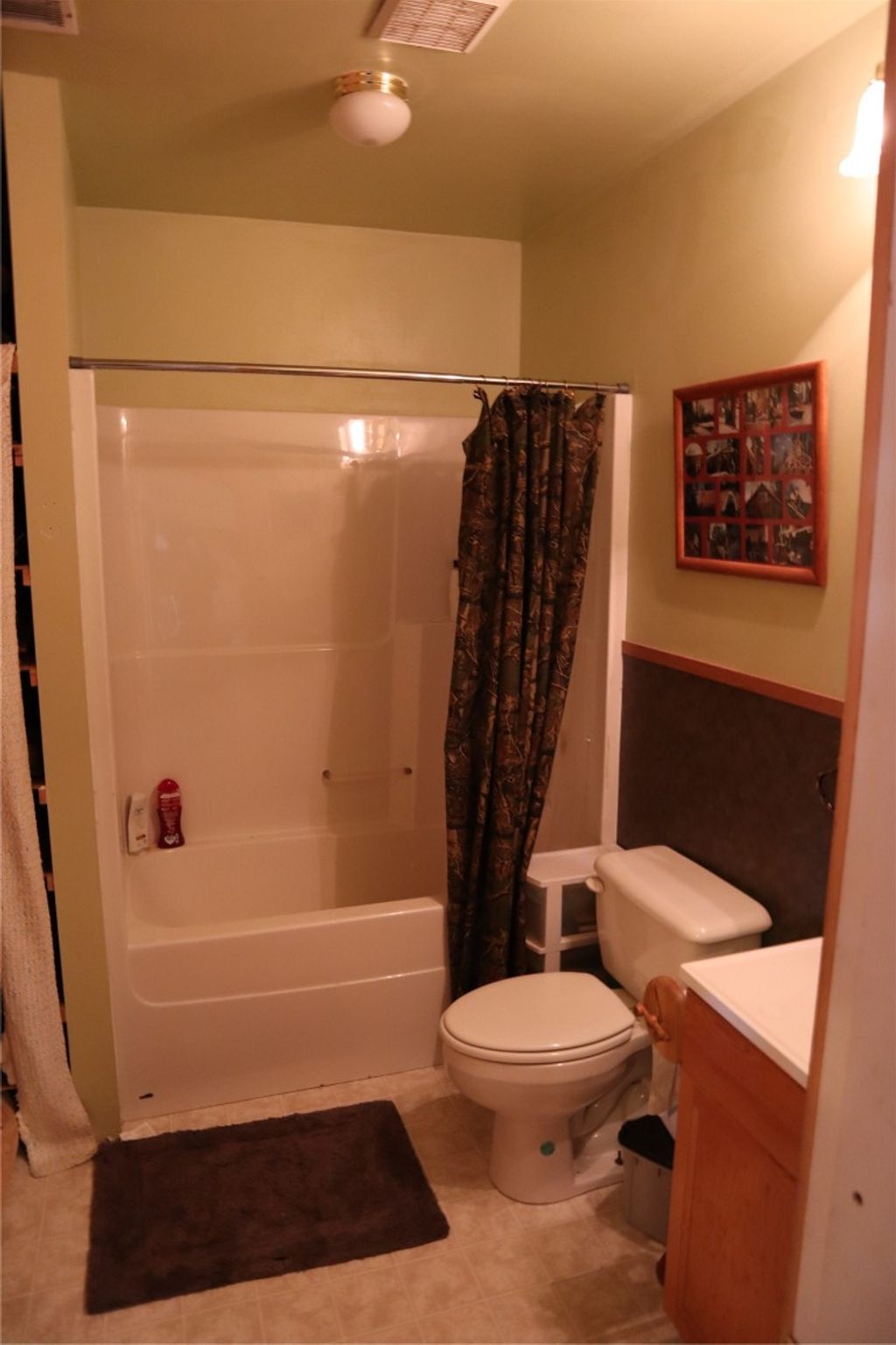 listing image 16519222590218254530