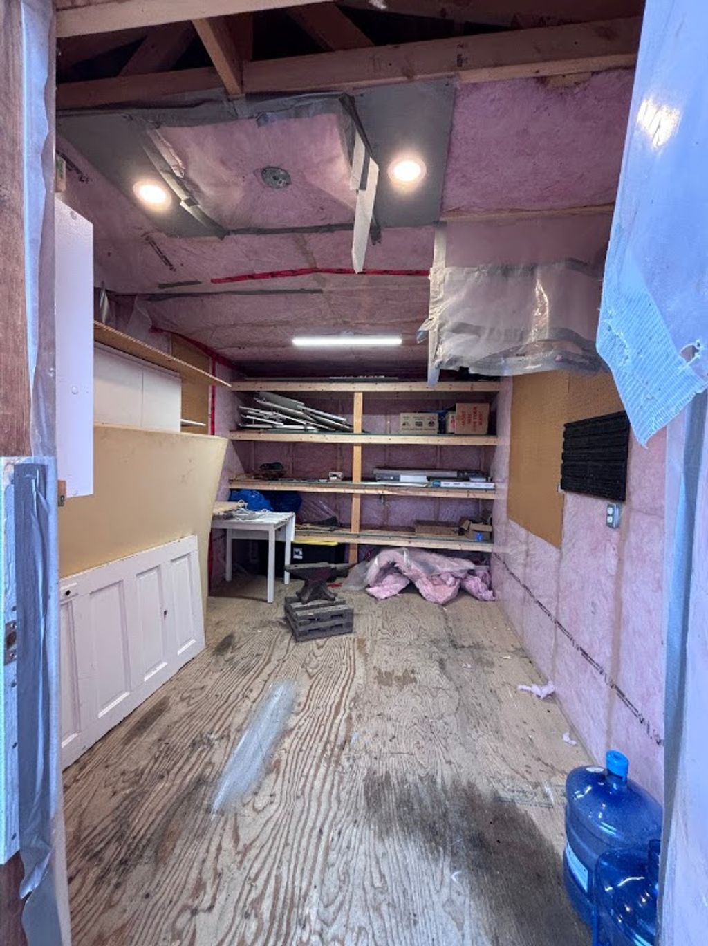 listing image 16516643614519851012