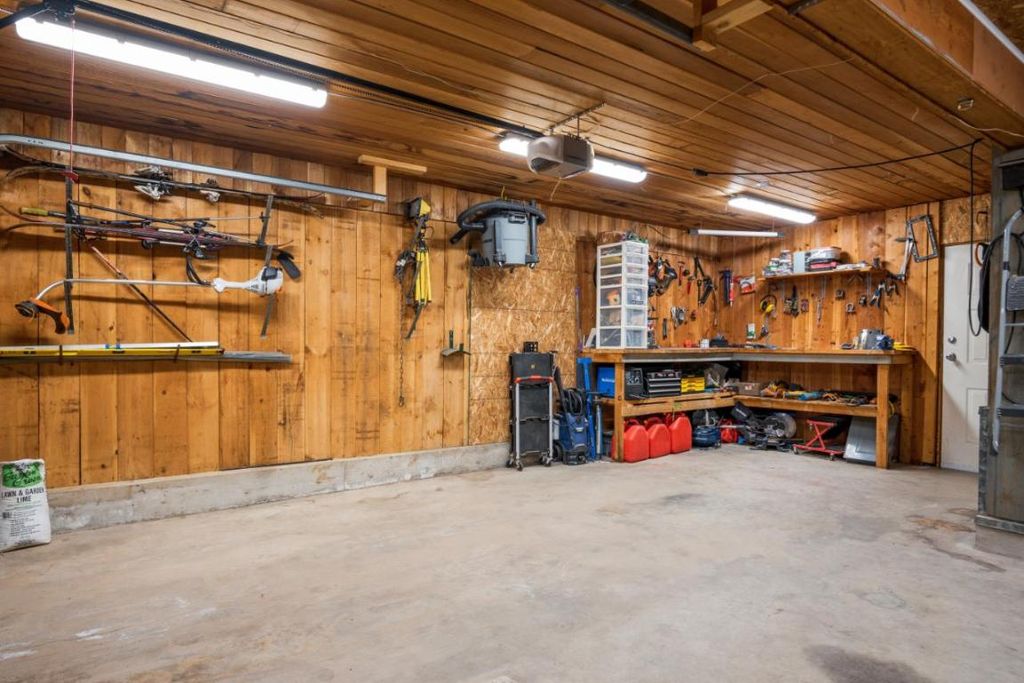 listing image 16513697379980189655
