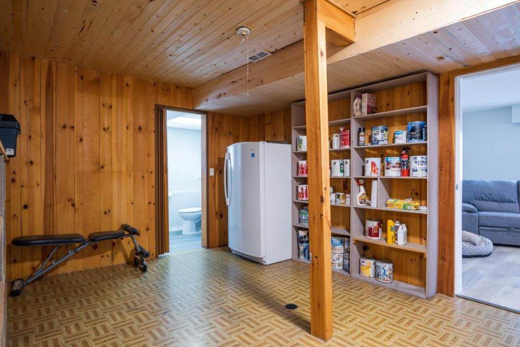 listing image 16512438302709856239